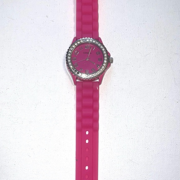 Geneva Pink Rhinestone Bezel Watch Fashion Fun Novelty Bling - Picture 5 of 5